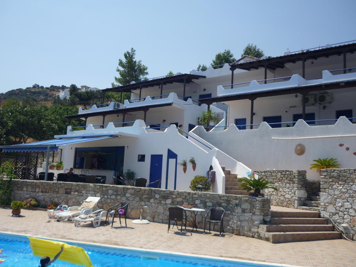 Studios Avra Akhladheri Exterior photo